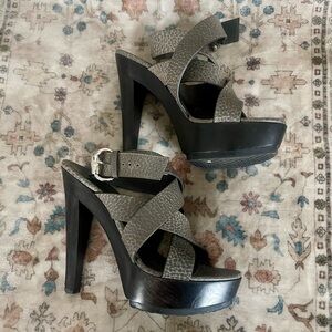 Gucci Old Libeccio Anthracite Platform Heels